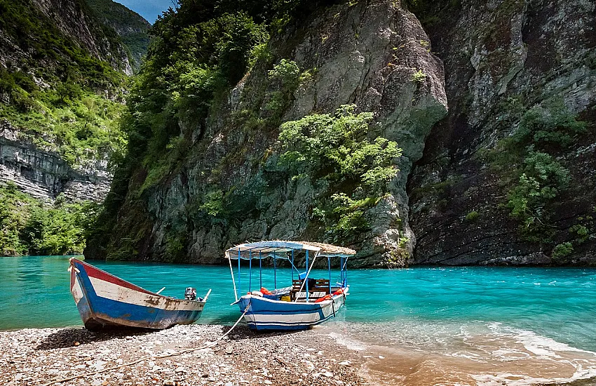 First Trip to Albania? Unmissable Day Tours and Easy One-Day Getaways